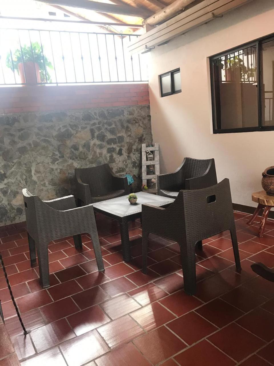Hostal Rous San Gil Exterior photo